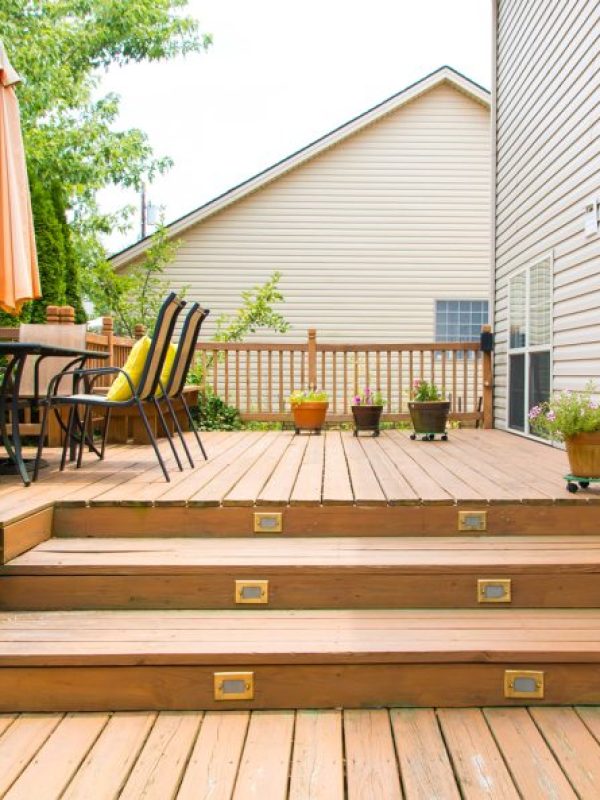 outdoor-deck-ideas-1-768x593